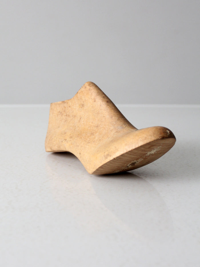 antique cobbler's shoe last