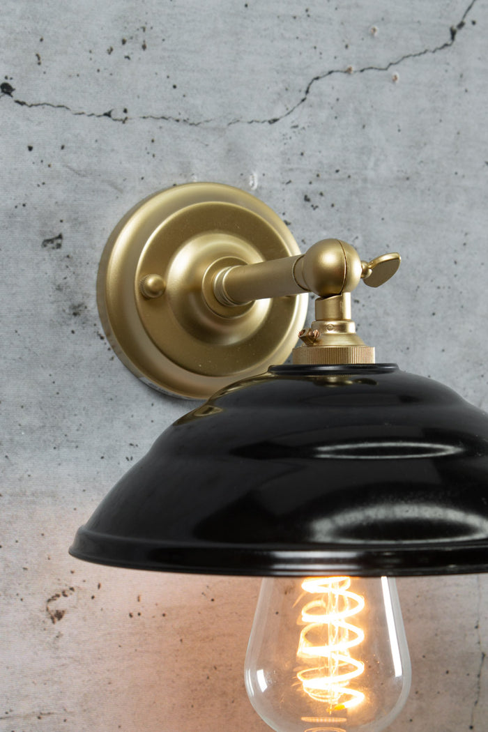 Gold/ Brass Adjustable (Steel) / Black