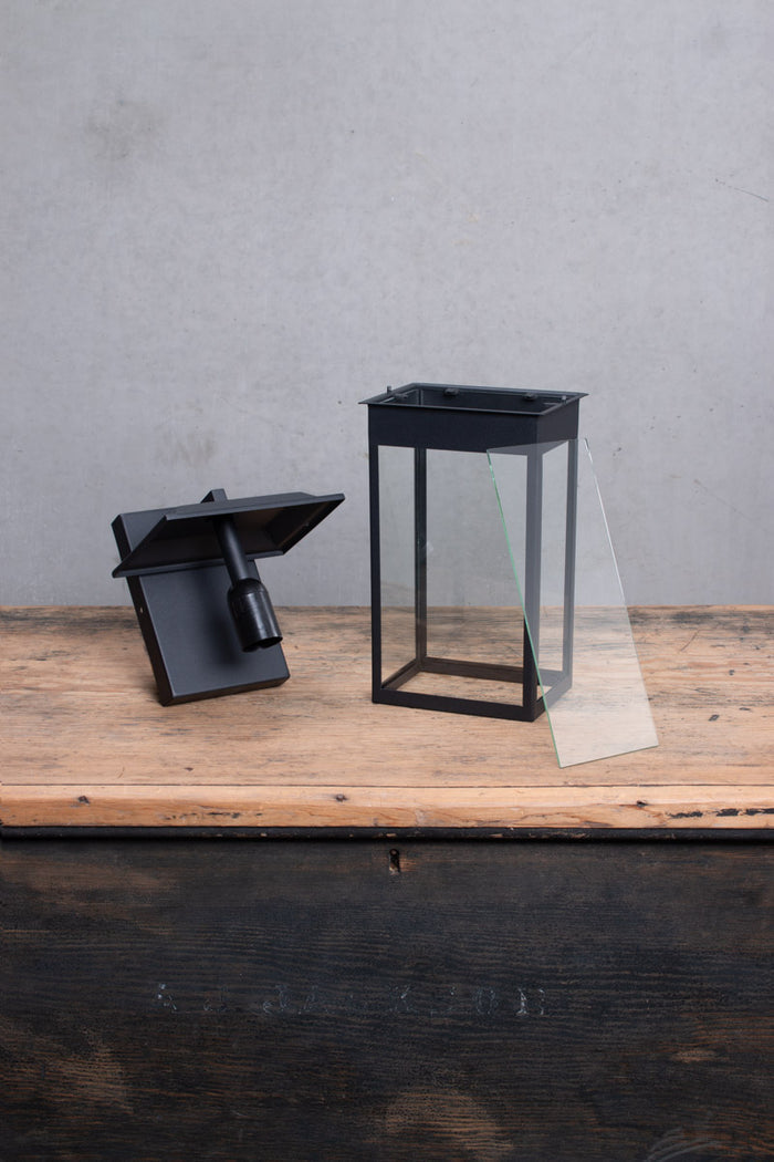 Deconstructed view of the Barrowgate Exterior Wall Light.