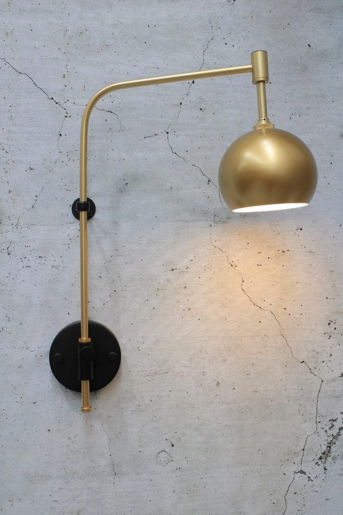 gold wing arm with gold shade