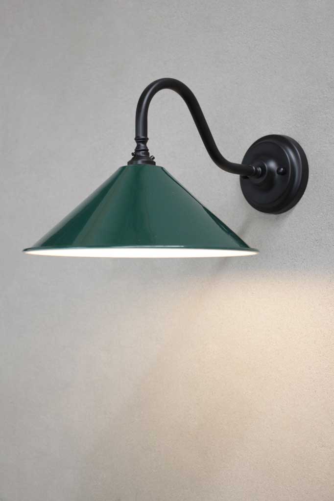 Black (Steel) / Federation Green