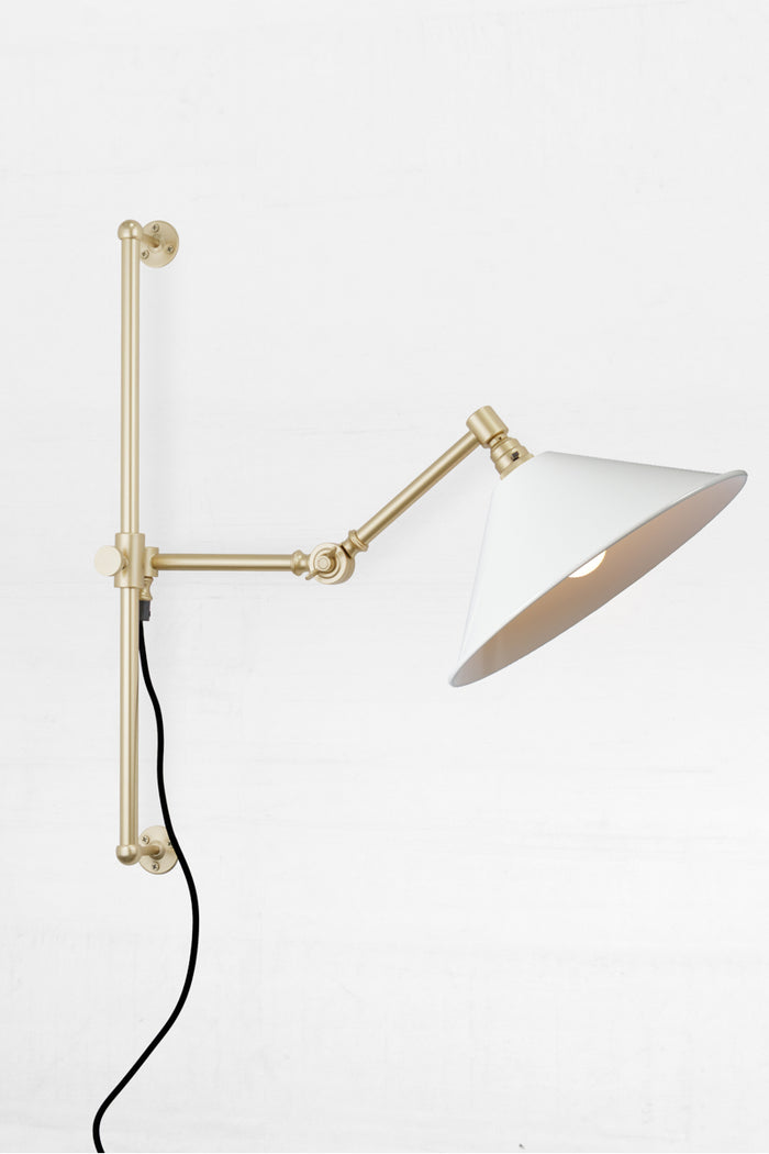 Swing Gold/Brass Arm with Wall Plug / Large / White