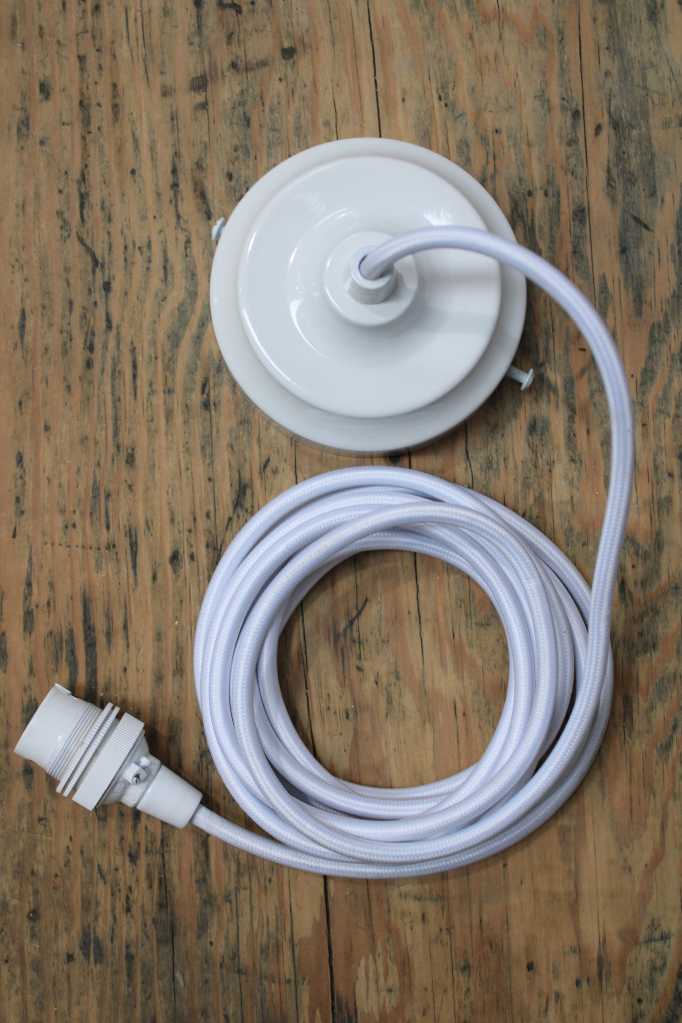 Small / Round White
