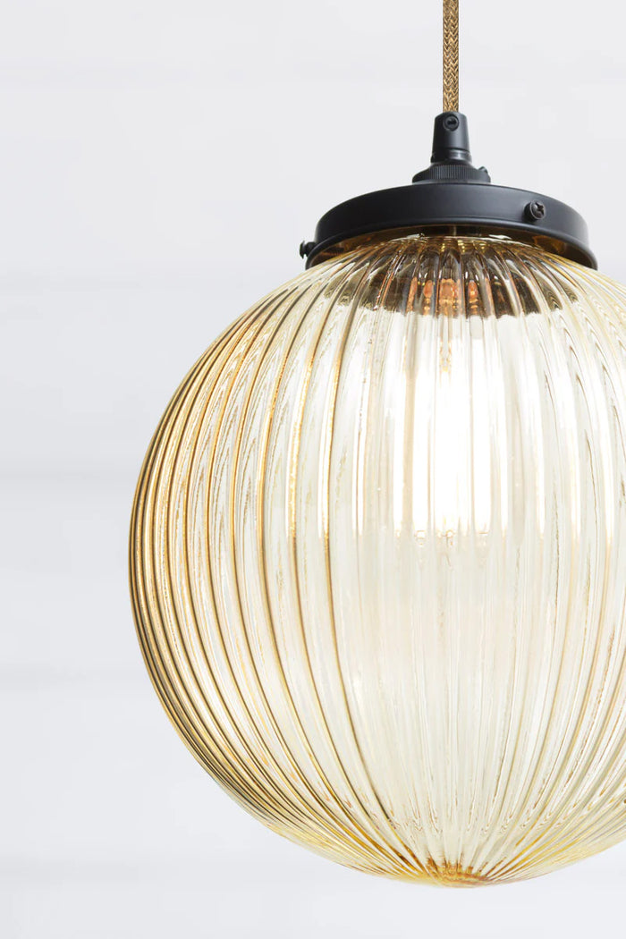 Round Jute / Amber Medium