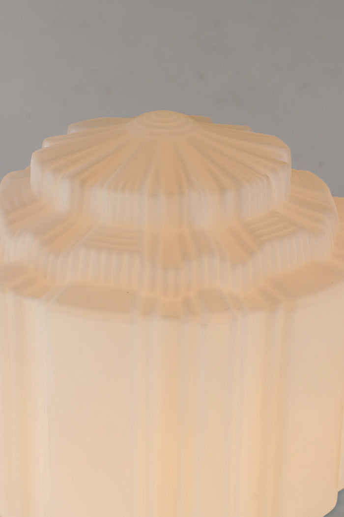 Close up of the detailing on the Deco glass shade.