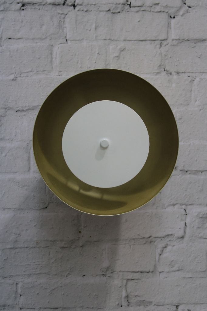 Gold/Brass / White