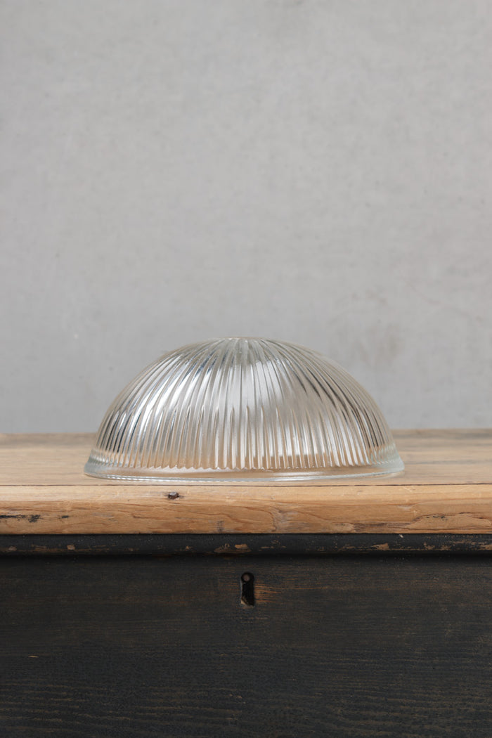 small shade = thick heavy glass helps diffuse light