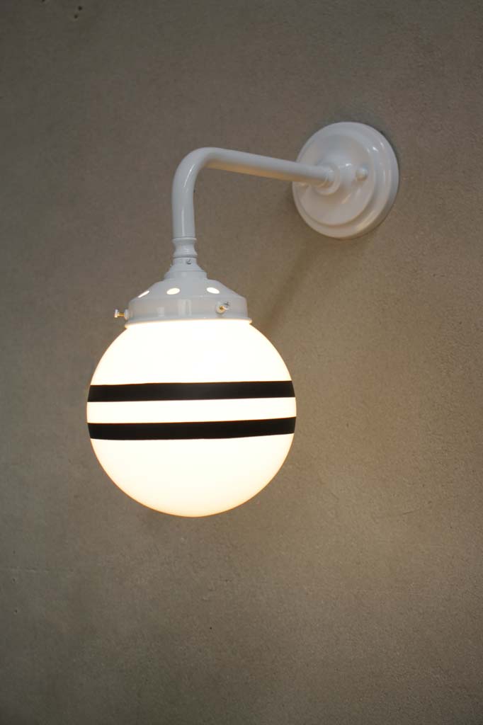 White (Steel) / Small Opal - Two Stripe
