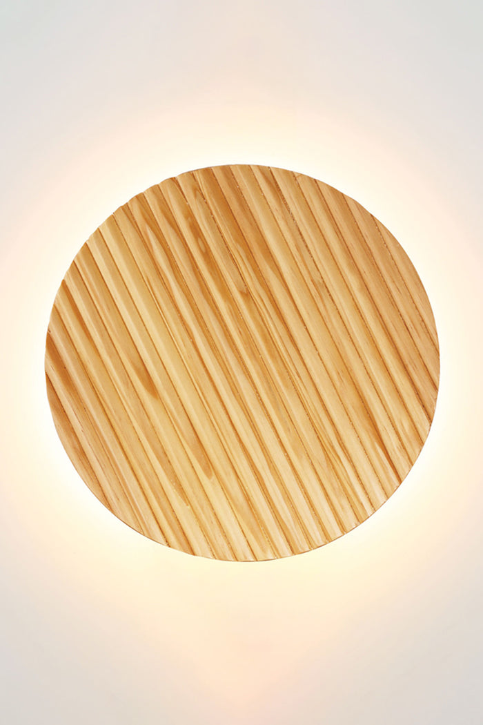 Scalloped Wood / Medium