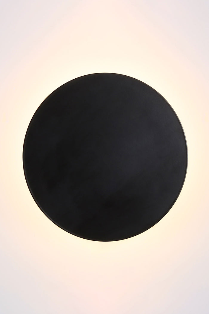 Black / Medium