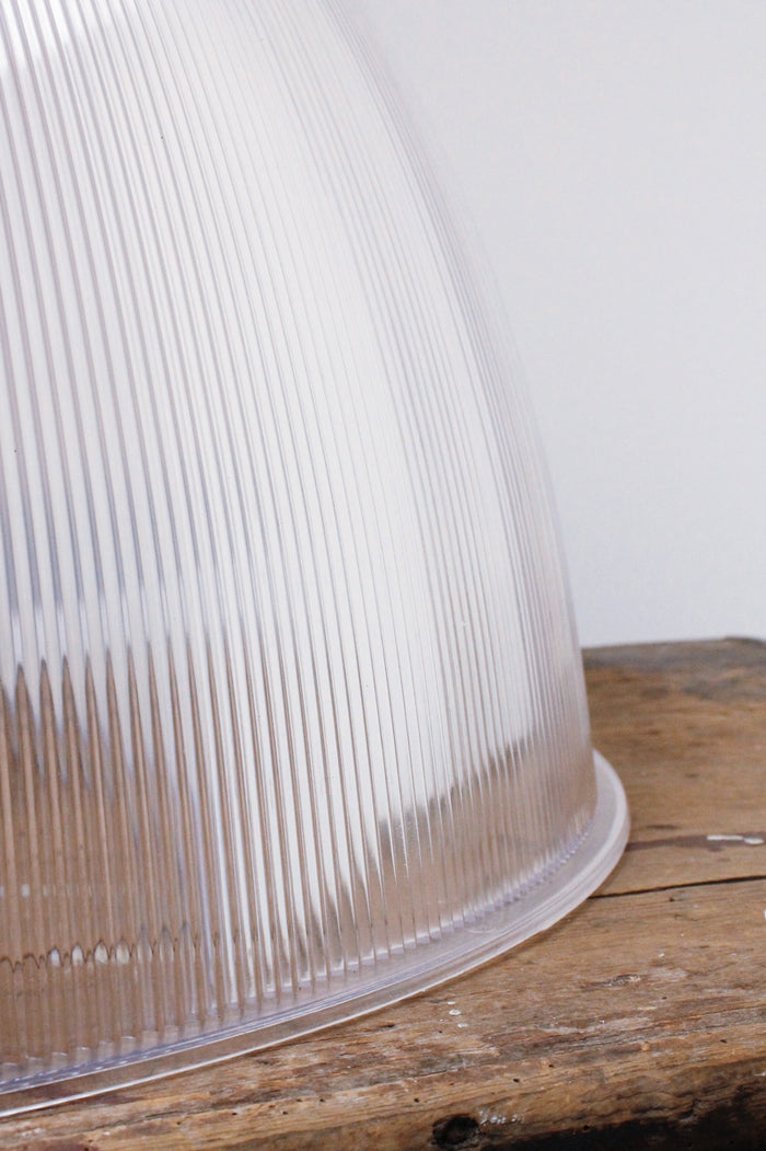 Industrial style commercial pendant lights. large pendant lights for warehouse.