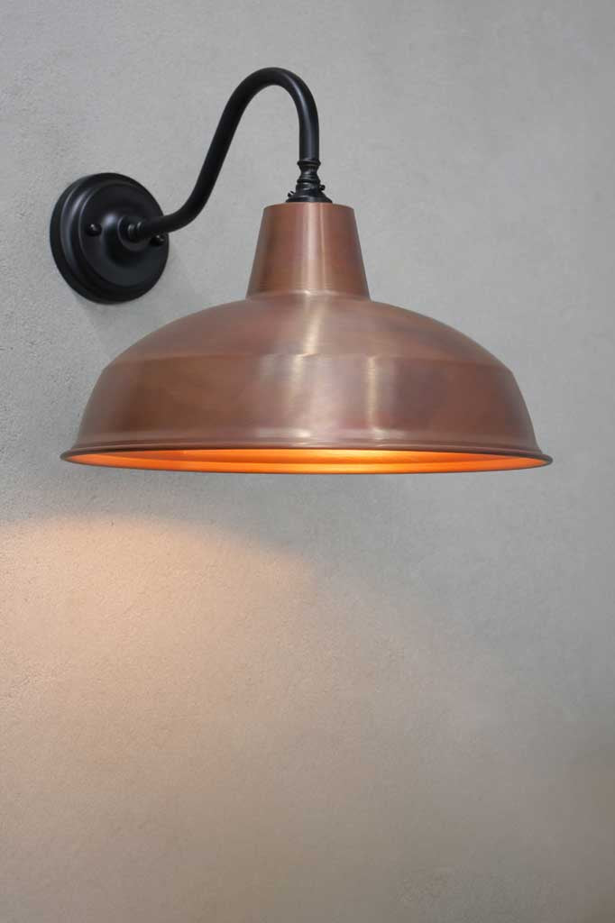 Black (Steel Sconce) / Aged Solid Copper / Large