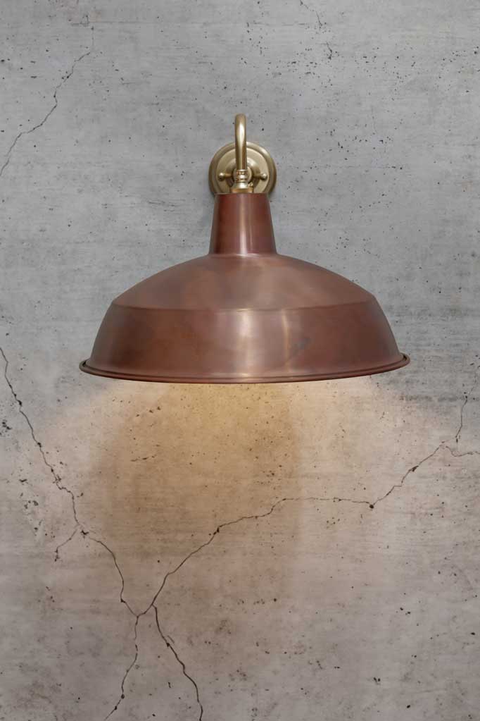Gold/Brass (Steel Sconce) / Aged Solid Copper / Large