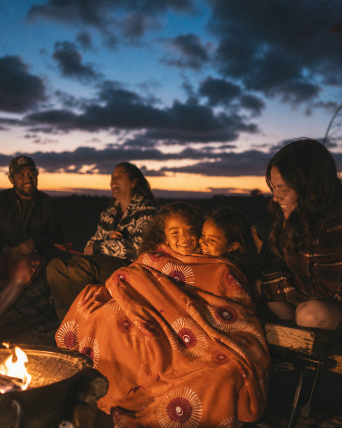 'Opihi Collection Mink Blanket