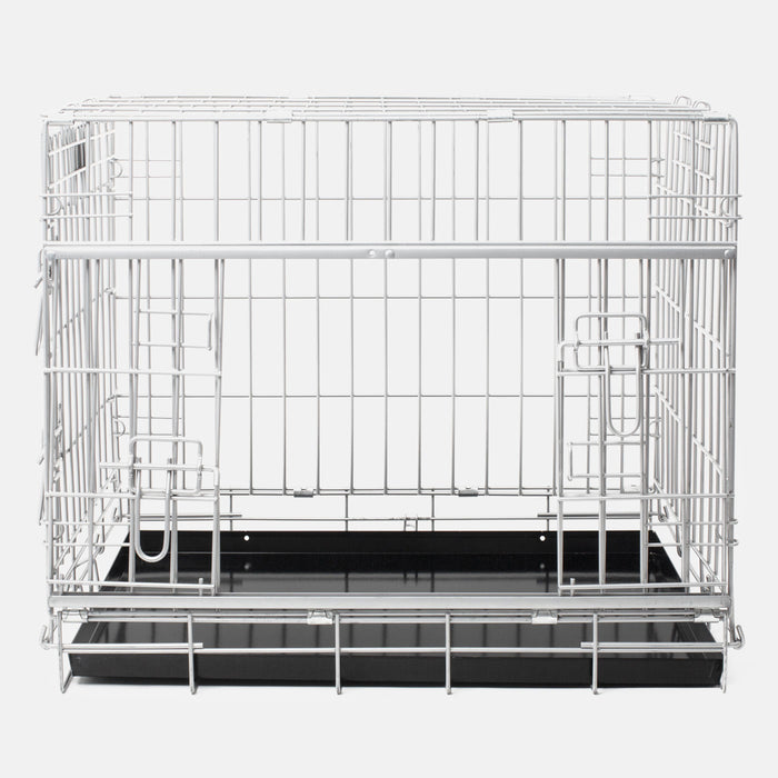 Discover the perfect deluxe heavy duty silver dog crate, featuring two doors for easy access and a removable tray for easy cleaning! The ideal choice to keep new puppies safe, made using pet safe galvanised steel! Available now in 3 sizes at Lords & Labradors