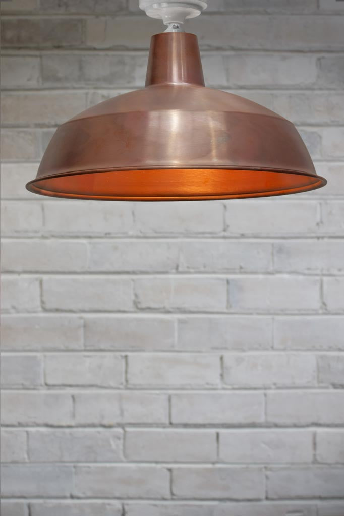 White / Large / Aged Solid Copper