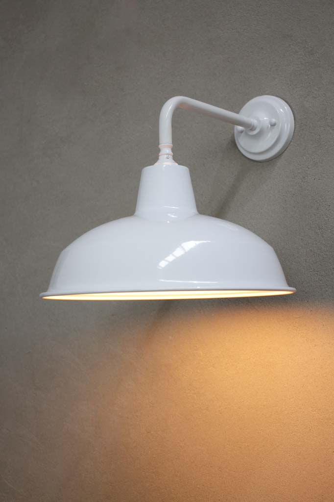 White (Steel Sconce) / White